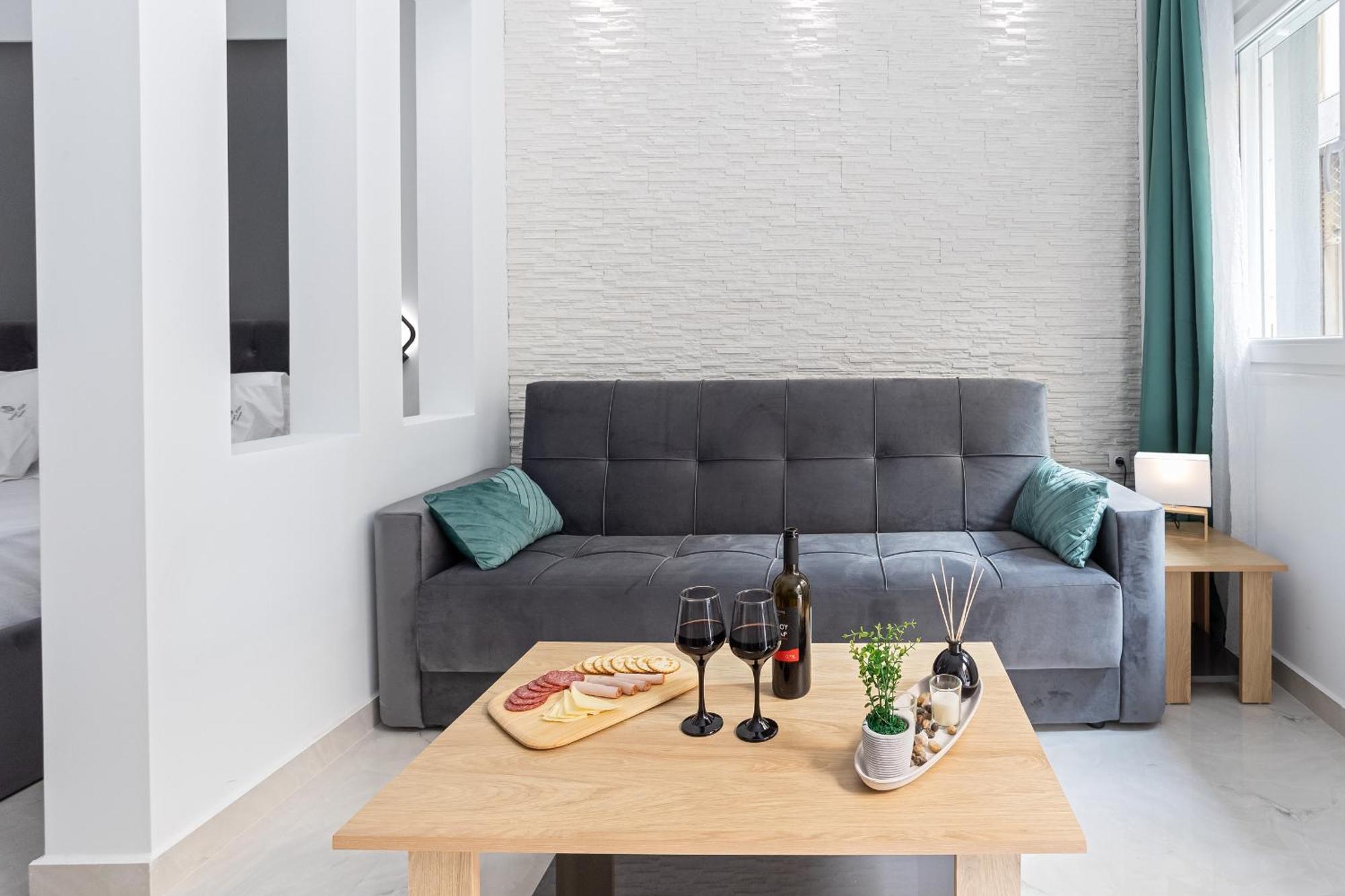 סלוניקי New Luxury Apartment In Downtown מראה חיצוני תמונה